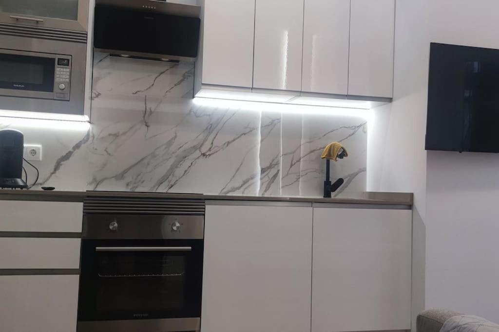 Apartamento 4 Habitaciones 2 Banos Ciudad De Las Ciencias Vt-55209-V Valencia Buitenkant foto